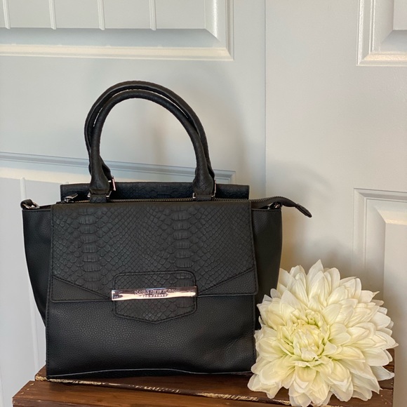 Cute Jet Black Jones New York Handbag - Picture 8 of 8